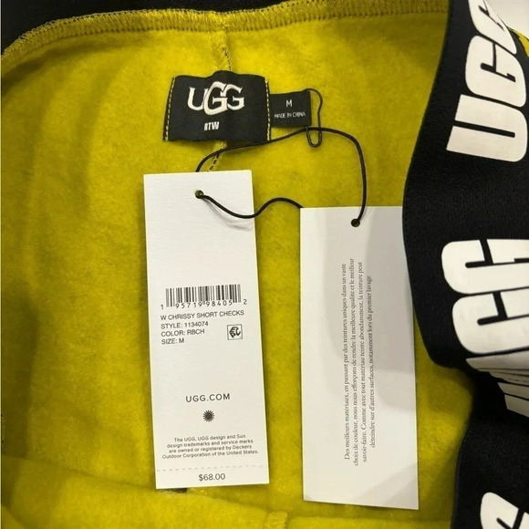 UGG Women's Chrissy Short Checks Size M - Picture 5 of 10
